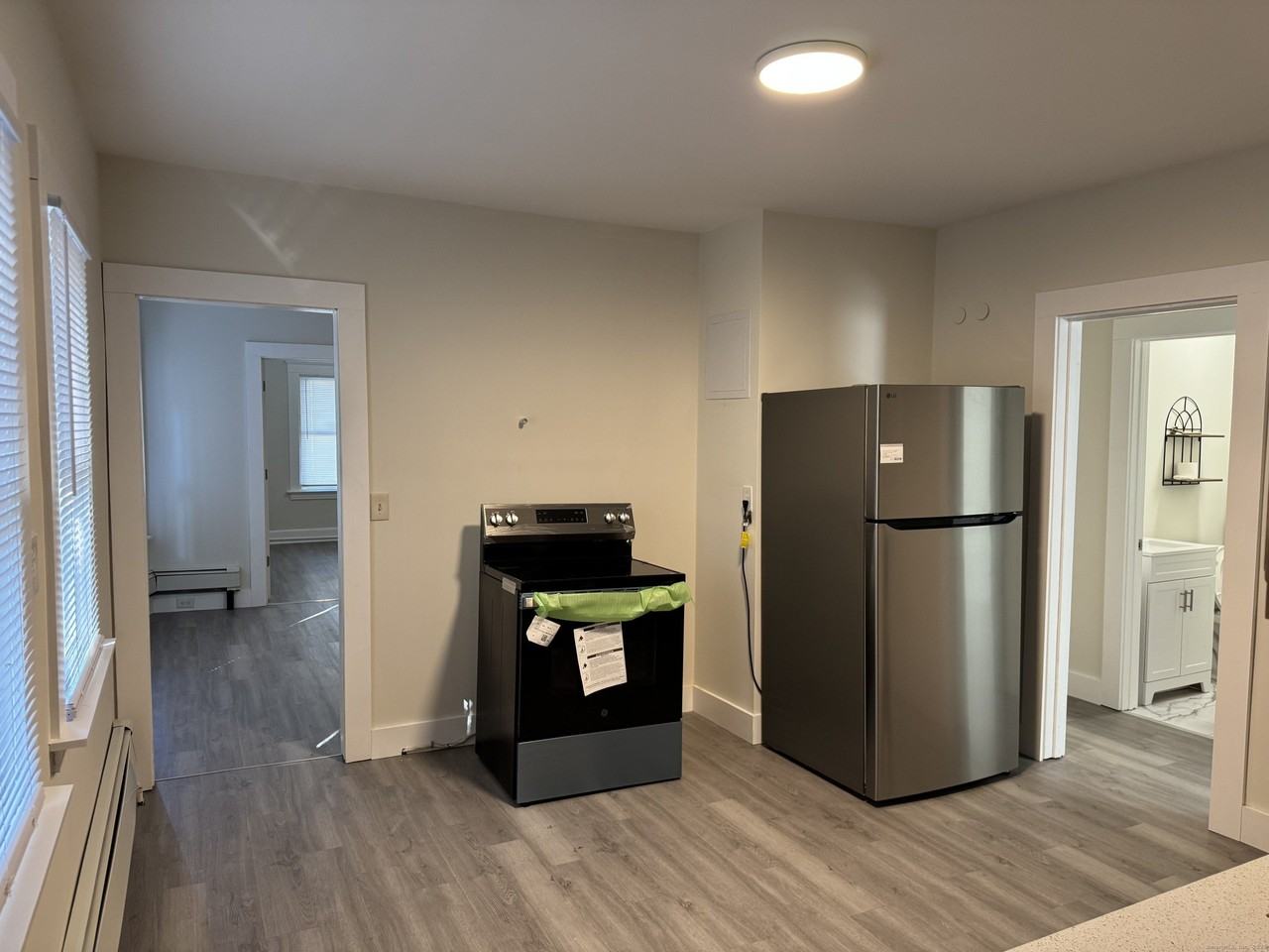 393 Newhall Street - Photo 7 of 15