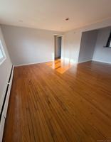 featured image of 554 Eastern St #3