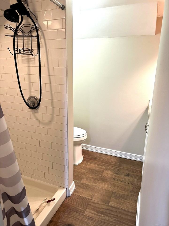 11 Upper Mallett Lane #C - Photo 5 of 6