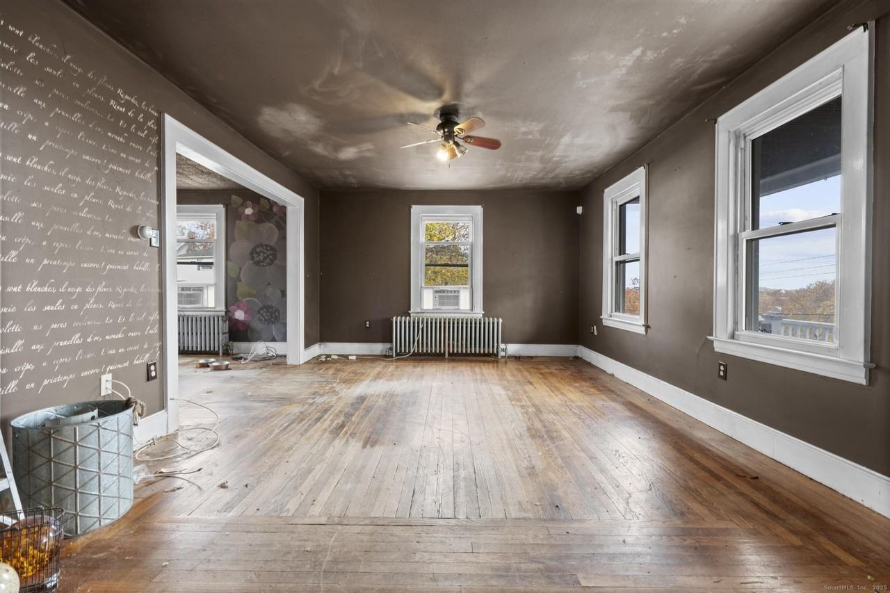 29 Abner Street - Photo 6 of 32