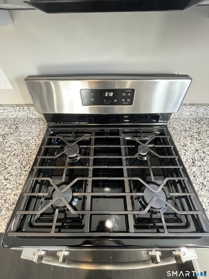 395 Blake Street - Photo 4 of 11