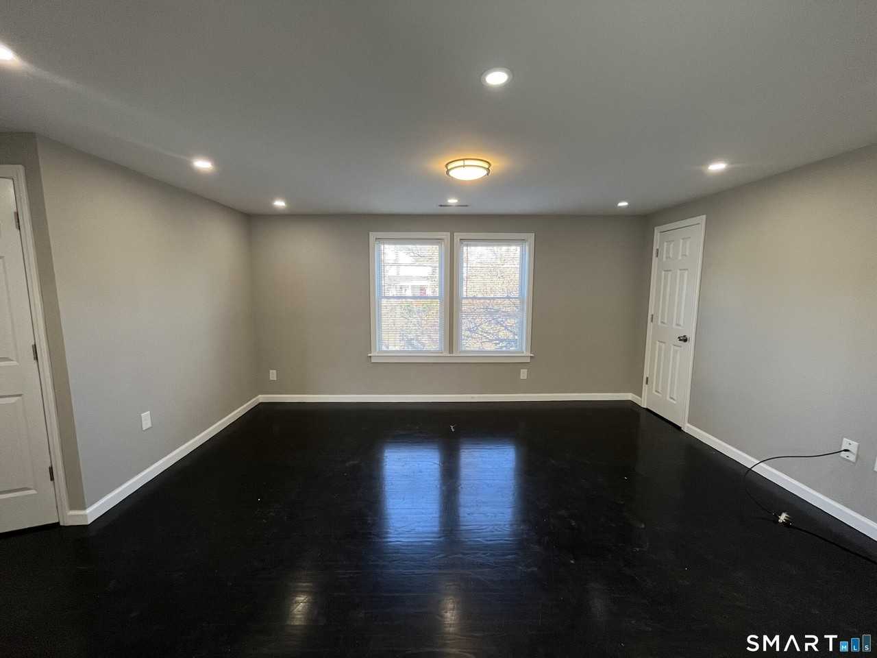 395 Blake Street - Photo 5 of 11