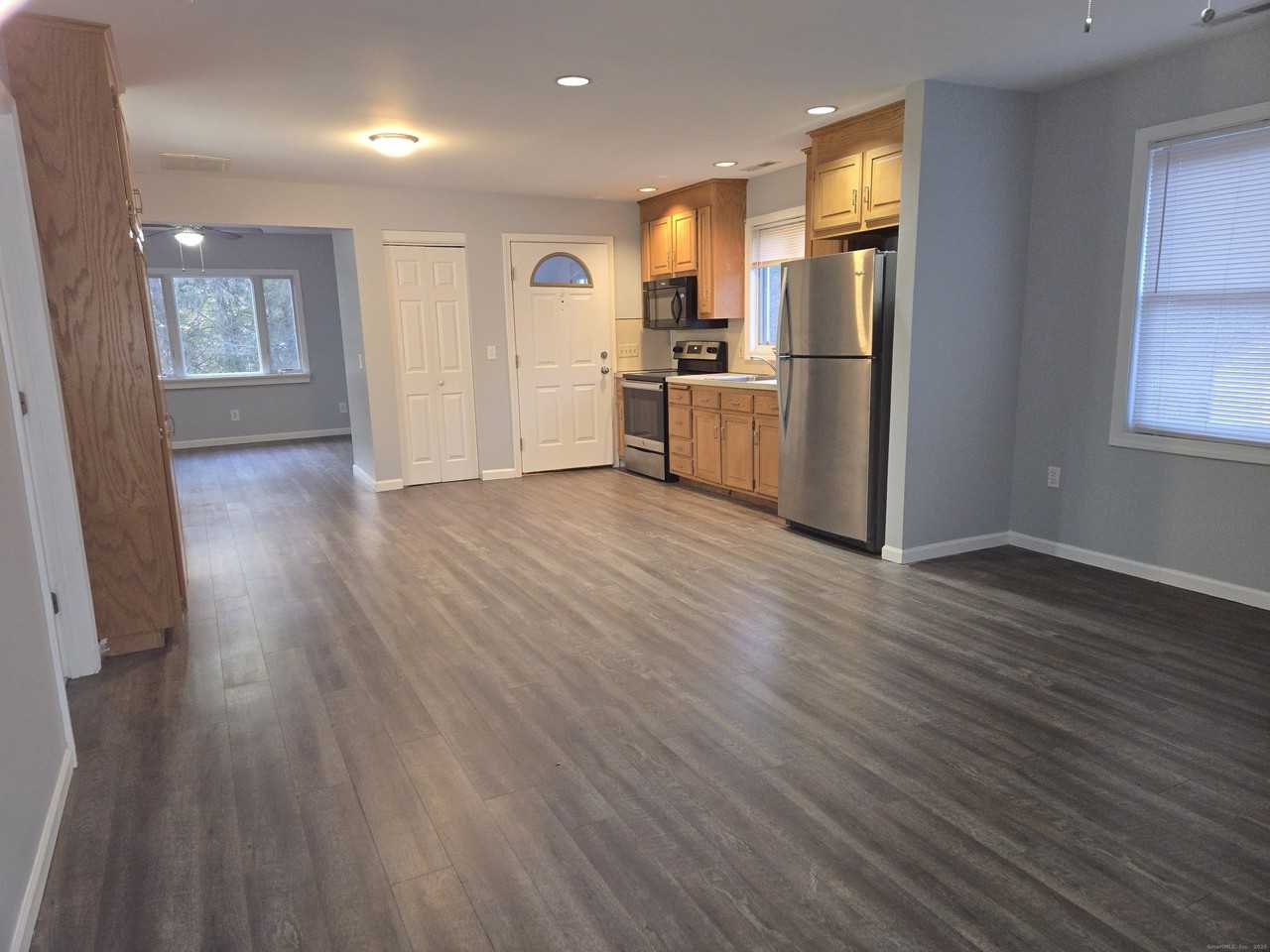 329 Mohegan Road #A - Photo 4 of 12