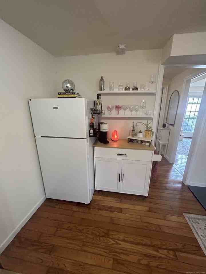 53 Cooper Avenue - Photo 7 of 15