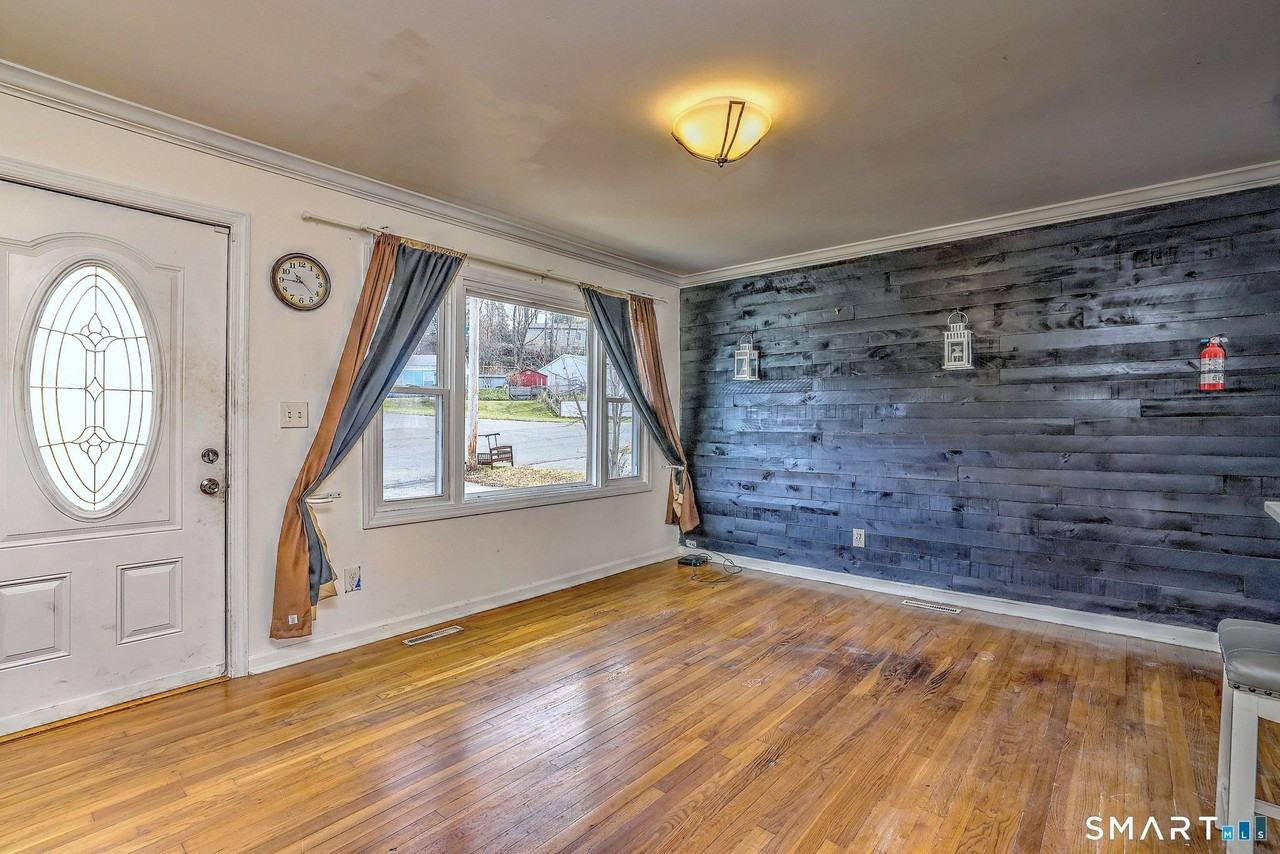 42 Highland Avenue - Photo 6 of 40