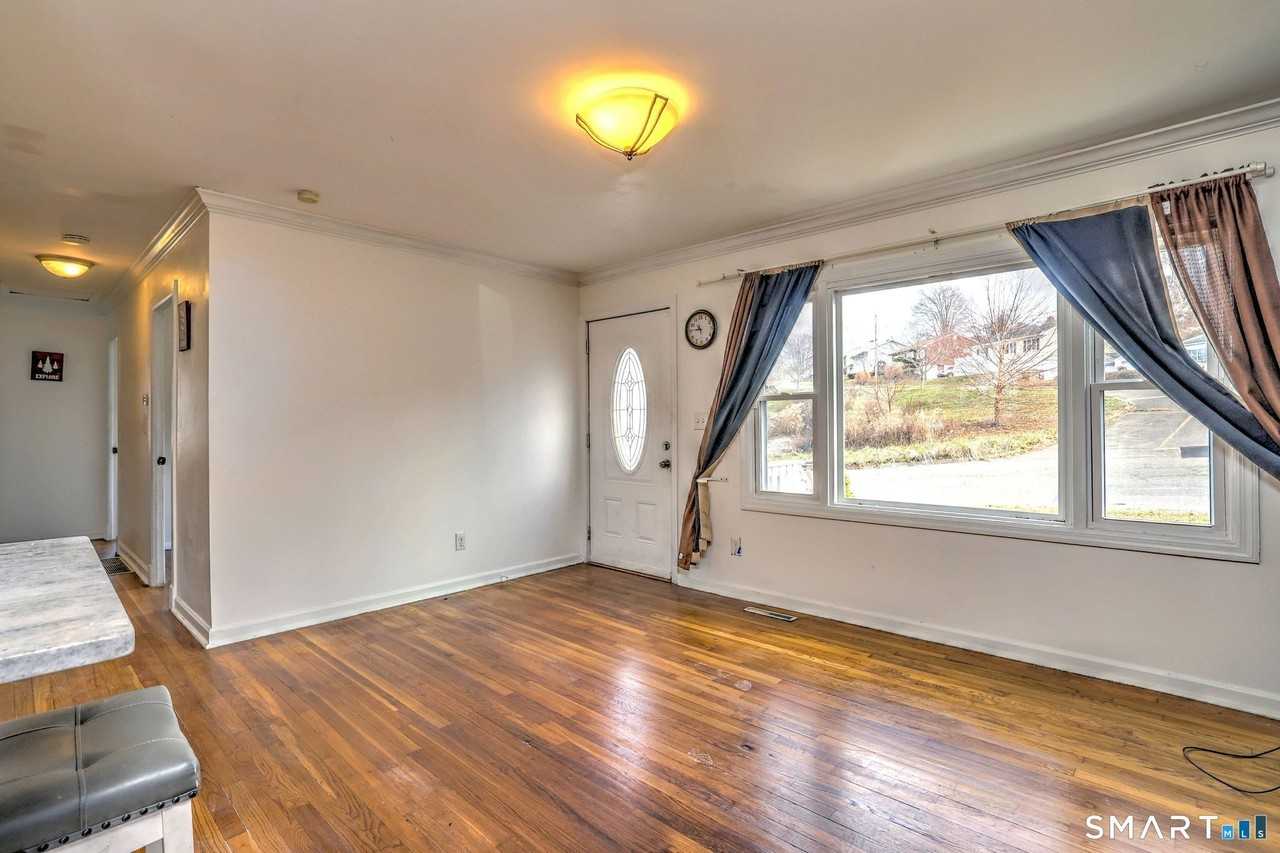 42 Highland Avenue - Photo 7 of 40