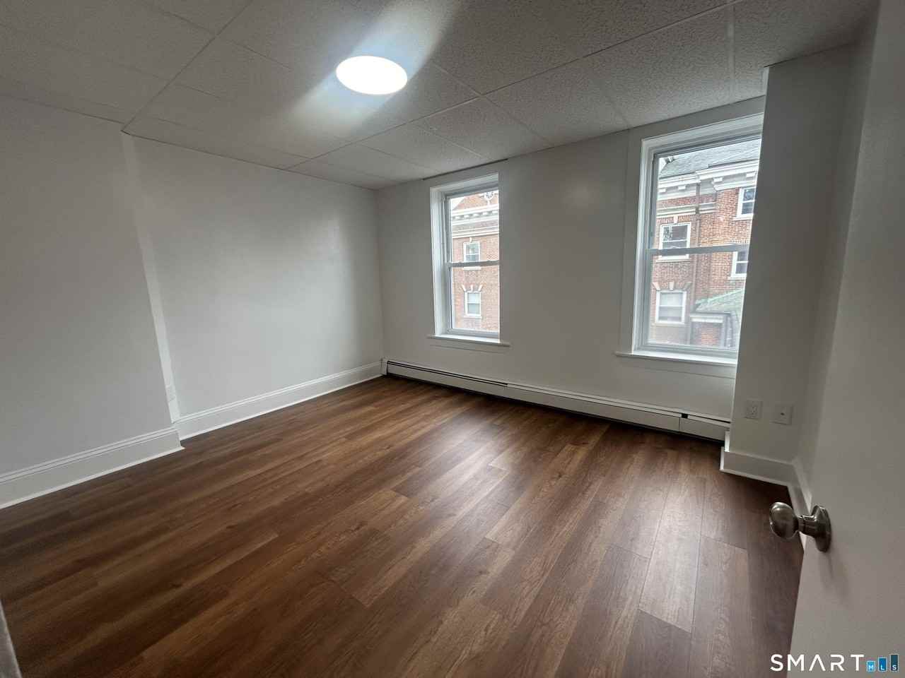 156 Garfield Avenue - Photo 3 of 10