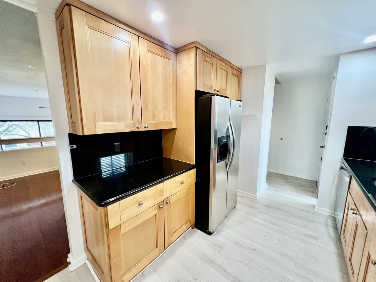 100 Hope Street #10 - Photo 3 of 13