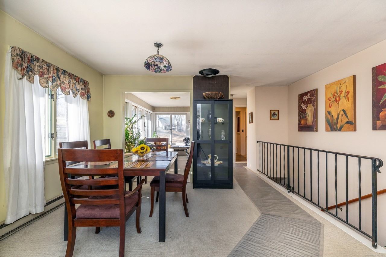 5 Joray Road - Photo 3 of 13