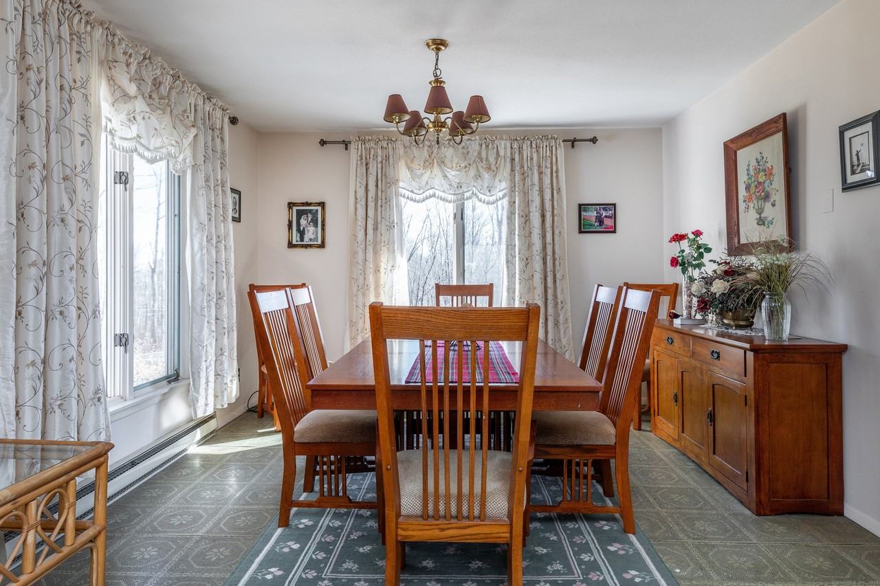 5 Joray Road - Photo 7 of 13