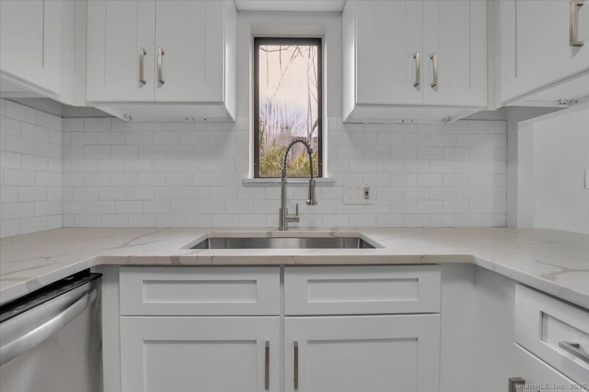 3 Trolley Crossing Lane #3 - Photo 3 of 26