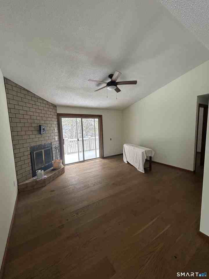 33 Baxter Rd #4A - Photo 3 of 9