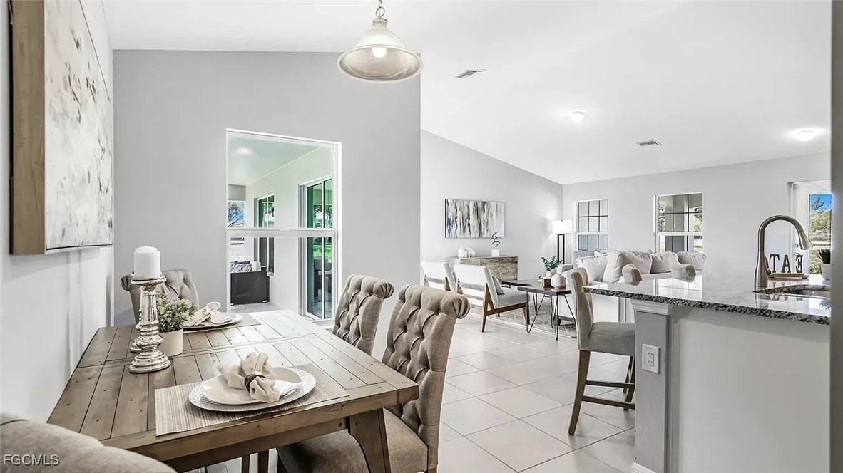 418 Northwest 20th Terrace - Photo 2 of 10