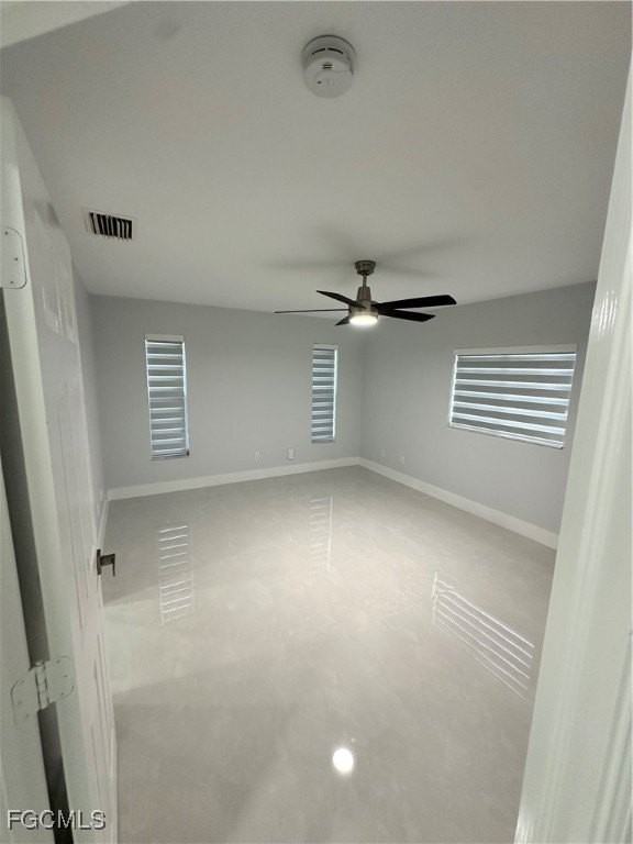 228 Magellan Street - Photo 3 of 7