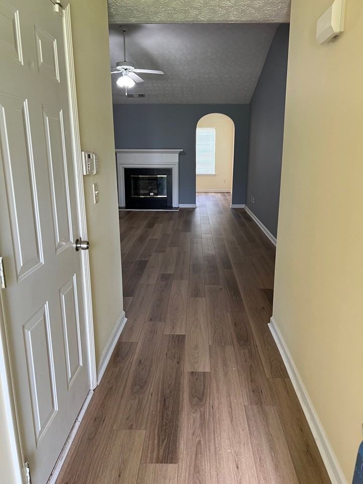 3769 Stagecoach Pass - Photo 2 of 23