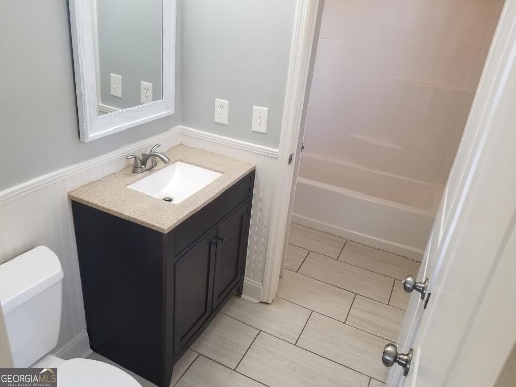 5003 Calhoun Road Northeast - Photo 5 of 10