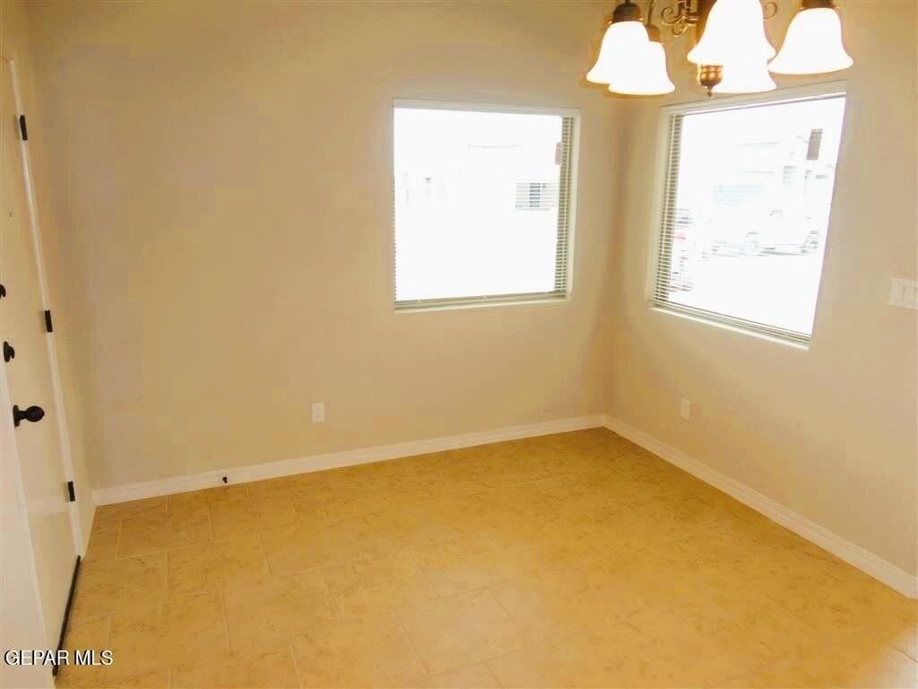 14254 Earl Chokiski Avenue - Photo 6 of 25