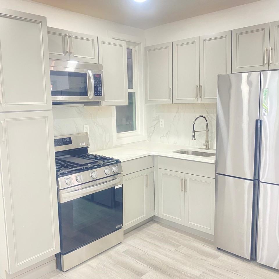 221 Summit Avenue #3 - Photo 4 of 4