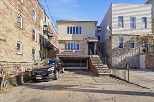 featured image of 212 Seaview Avenue #1