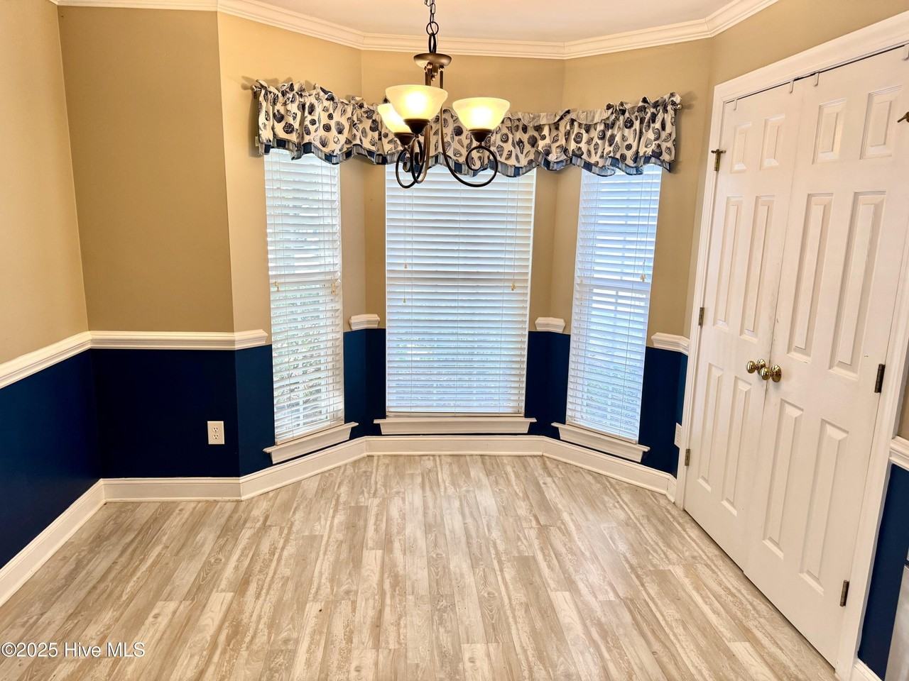 3345 Stone Bend Drive - Photo 6 of 14