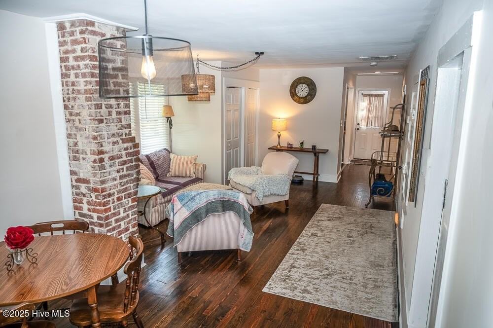 501 South 14th Street - Photo 5 of 30