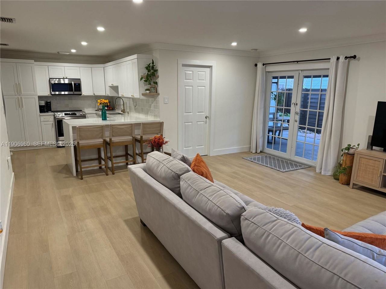 20911 Sw 125th Avenue Rd - Photo 5 of 8