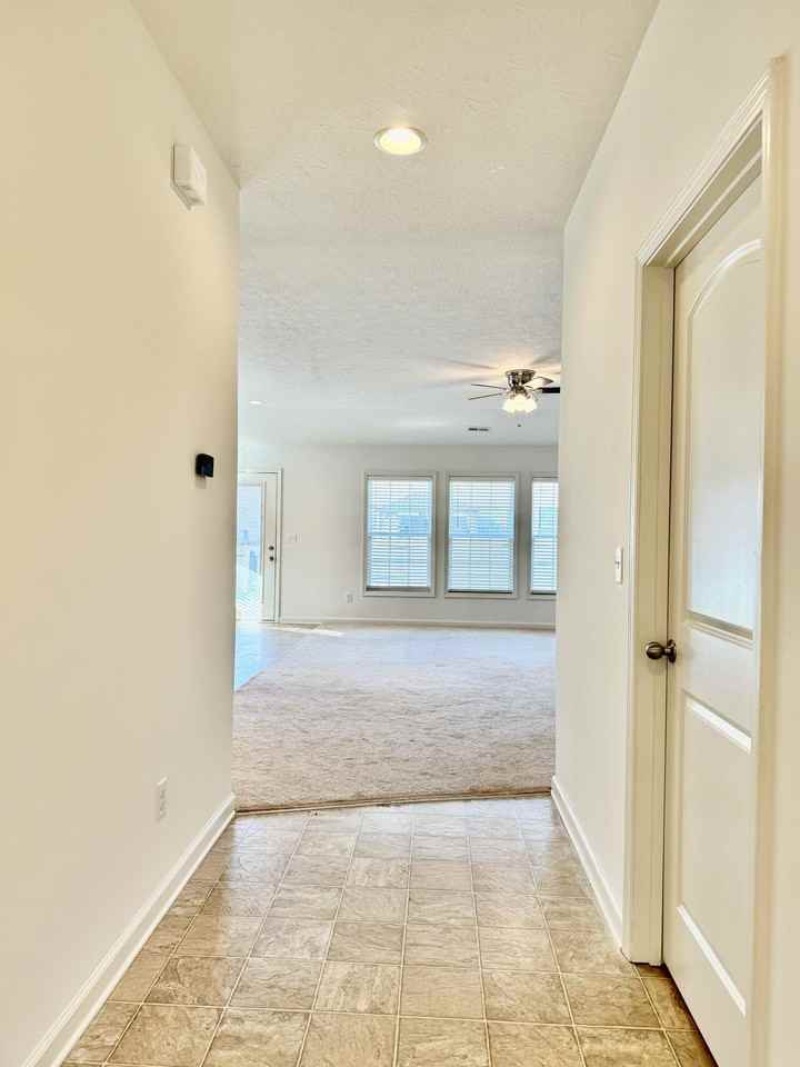 211 Christal Drive - Photo 7 of 29