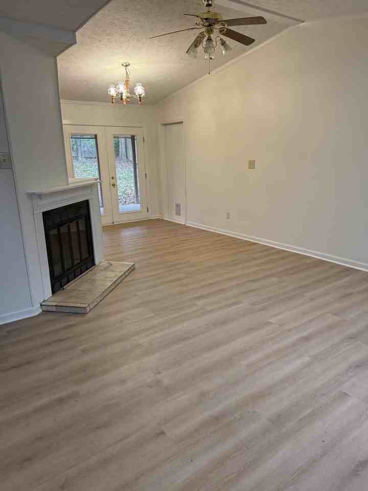 107 Hillside Drive - Photo 3 of 14