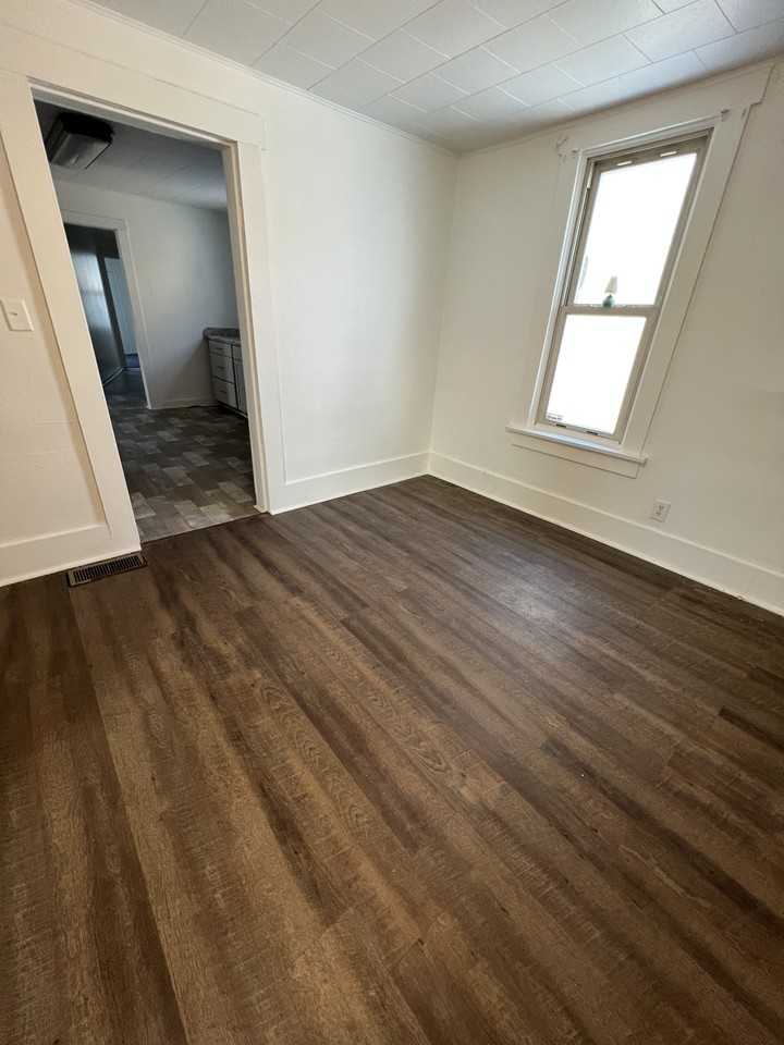 1019 Washington Avenue #1 - Photo 2 of 9