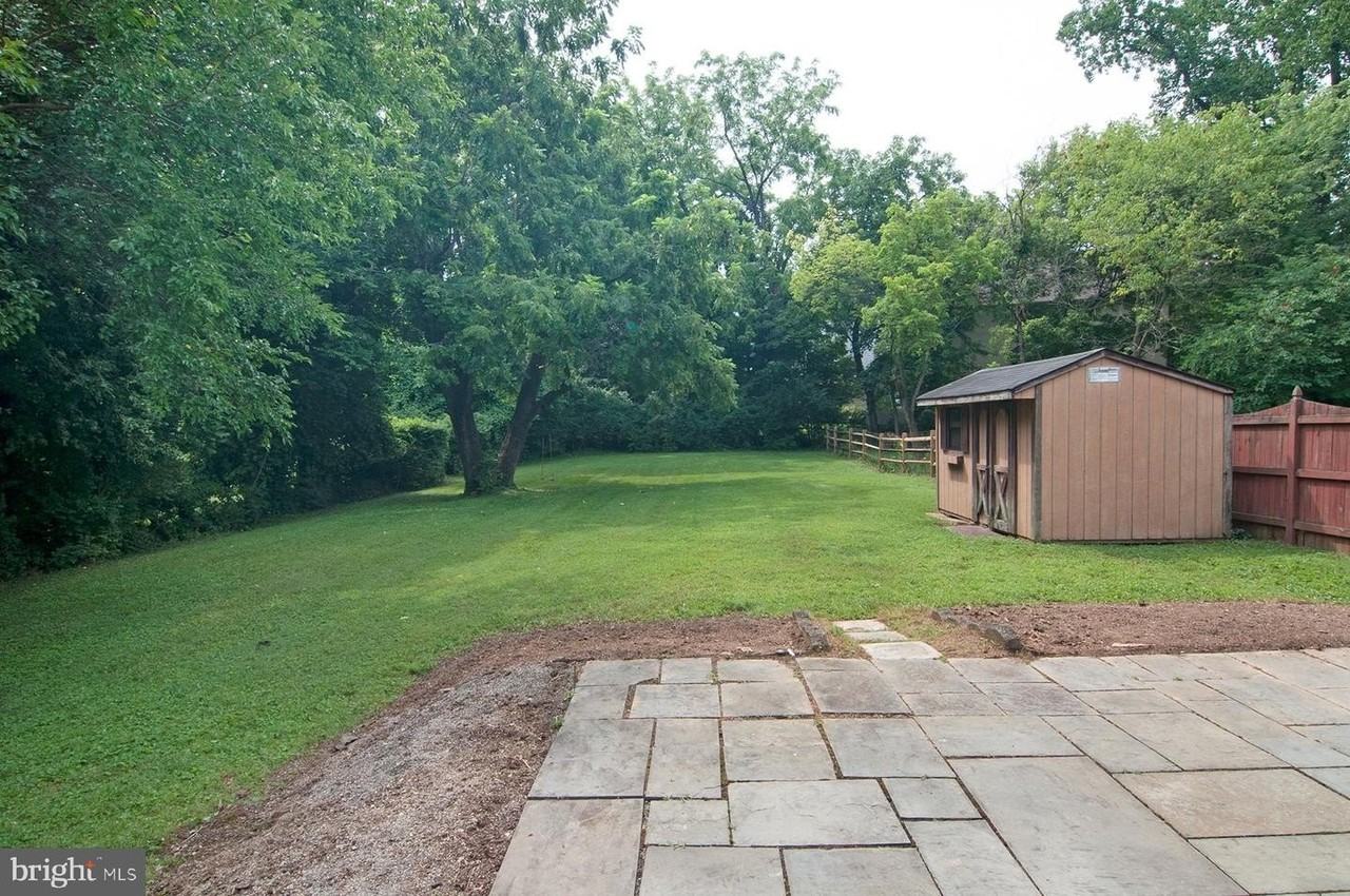 5504 Beech Avenue - Photo 4 of 28