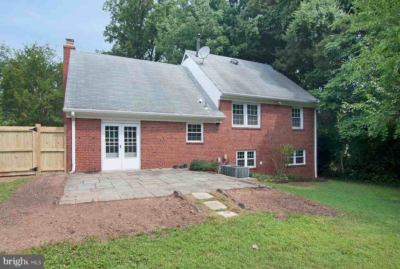 5504 Beech Avenue - Photo 7 of 28