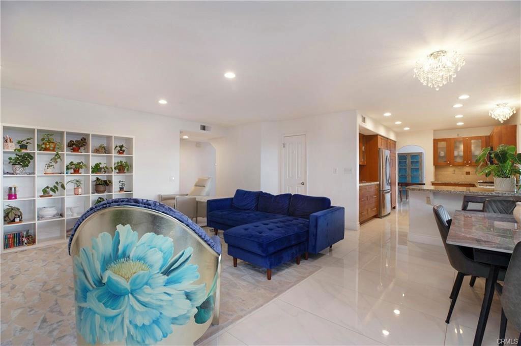 54 Richmond Hill - Photo 4 of 8