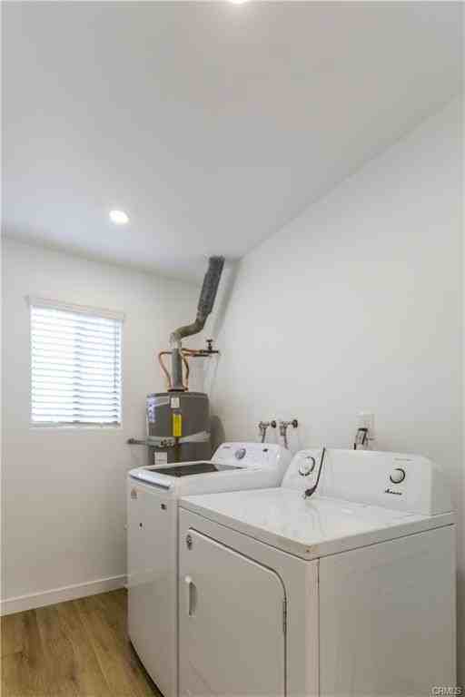 5232 Topanga Canyon Blvd - Photo 3 of 8