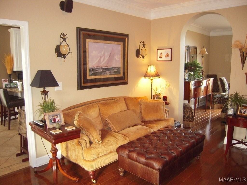 8712 Sturbridge Drive - Photo 3 of 26