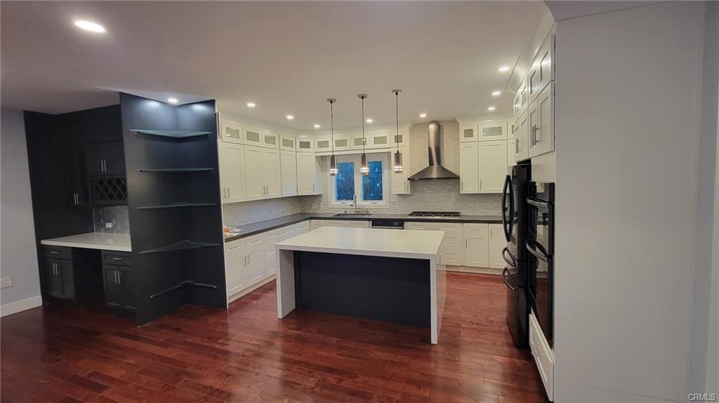 12812 Short Ave - Photo 6 of 8