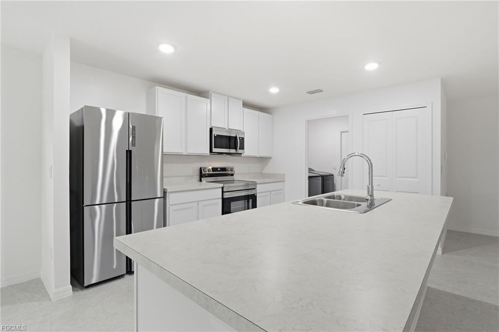 3418 20th Street Southwest - Photo 5 of 8