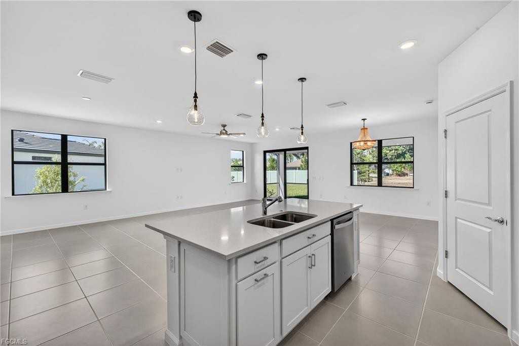 24844 Surf Haven Ln - Photo 6 of 8