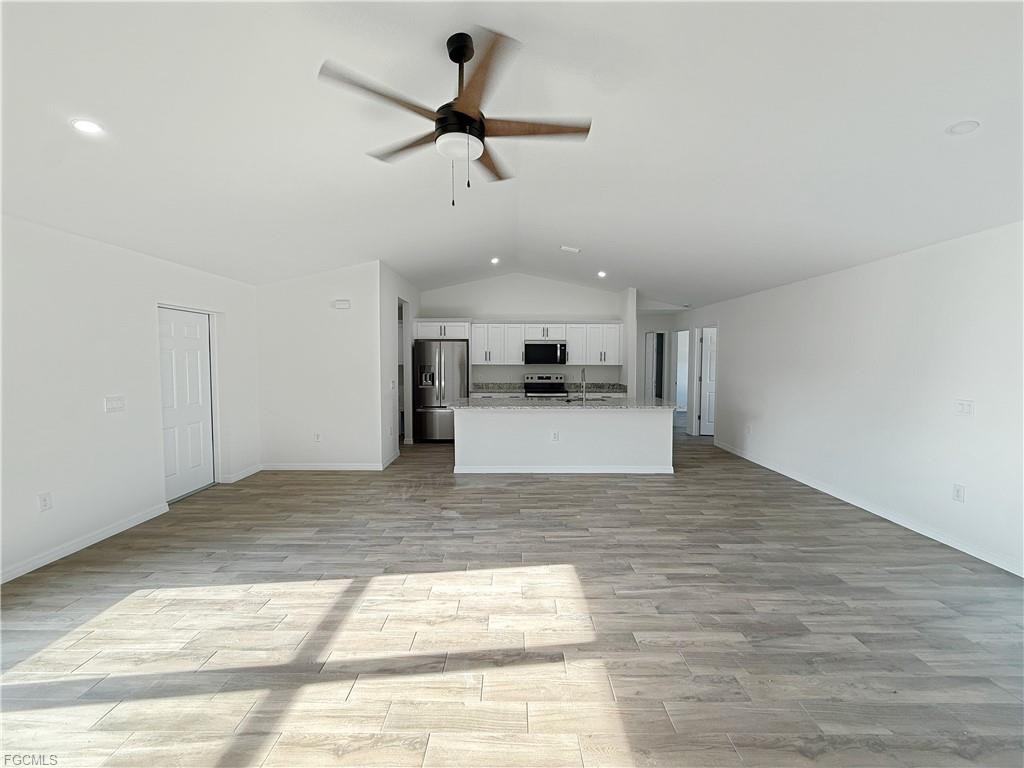 8157 Albatross Rd - Photo 2 of 8