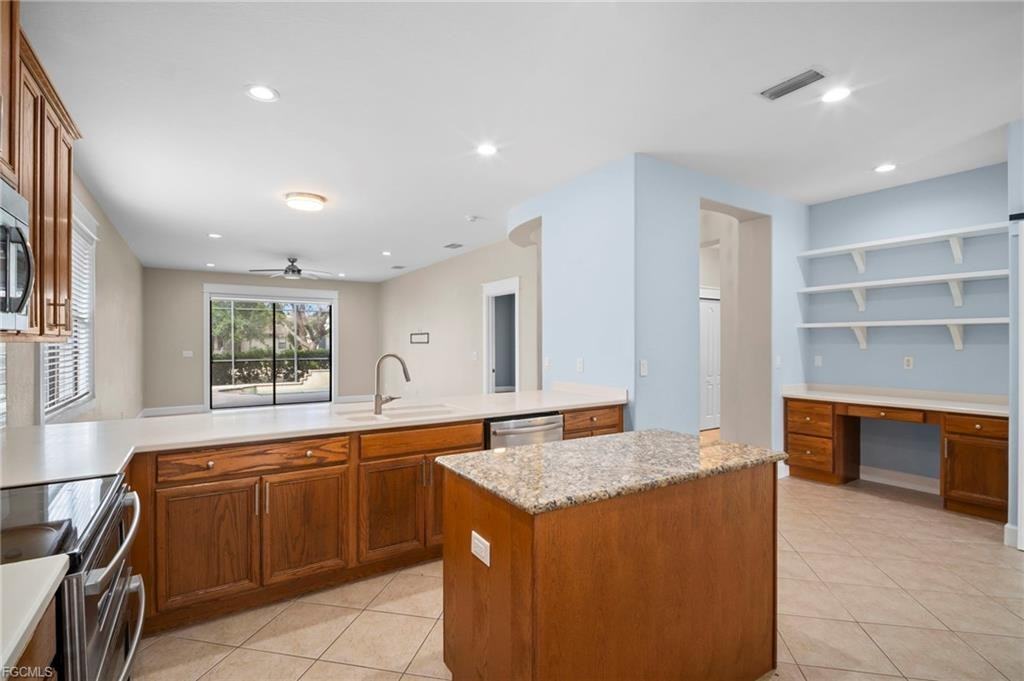 12129 Country Day Cir - Photo 6 of 8