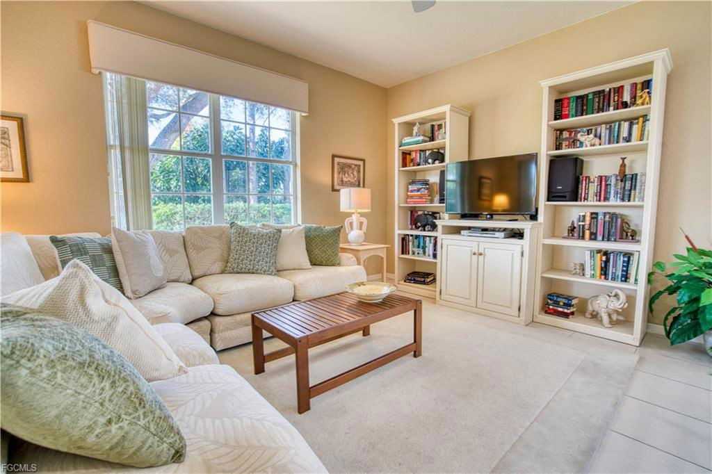 9371 Lake Abby Ln - Photo 3 of 8