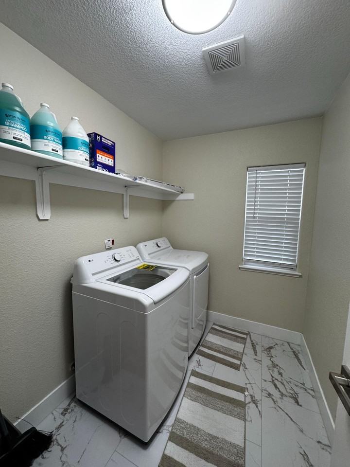 Greg Thatch Circle - Photo 2 of 5