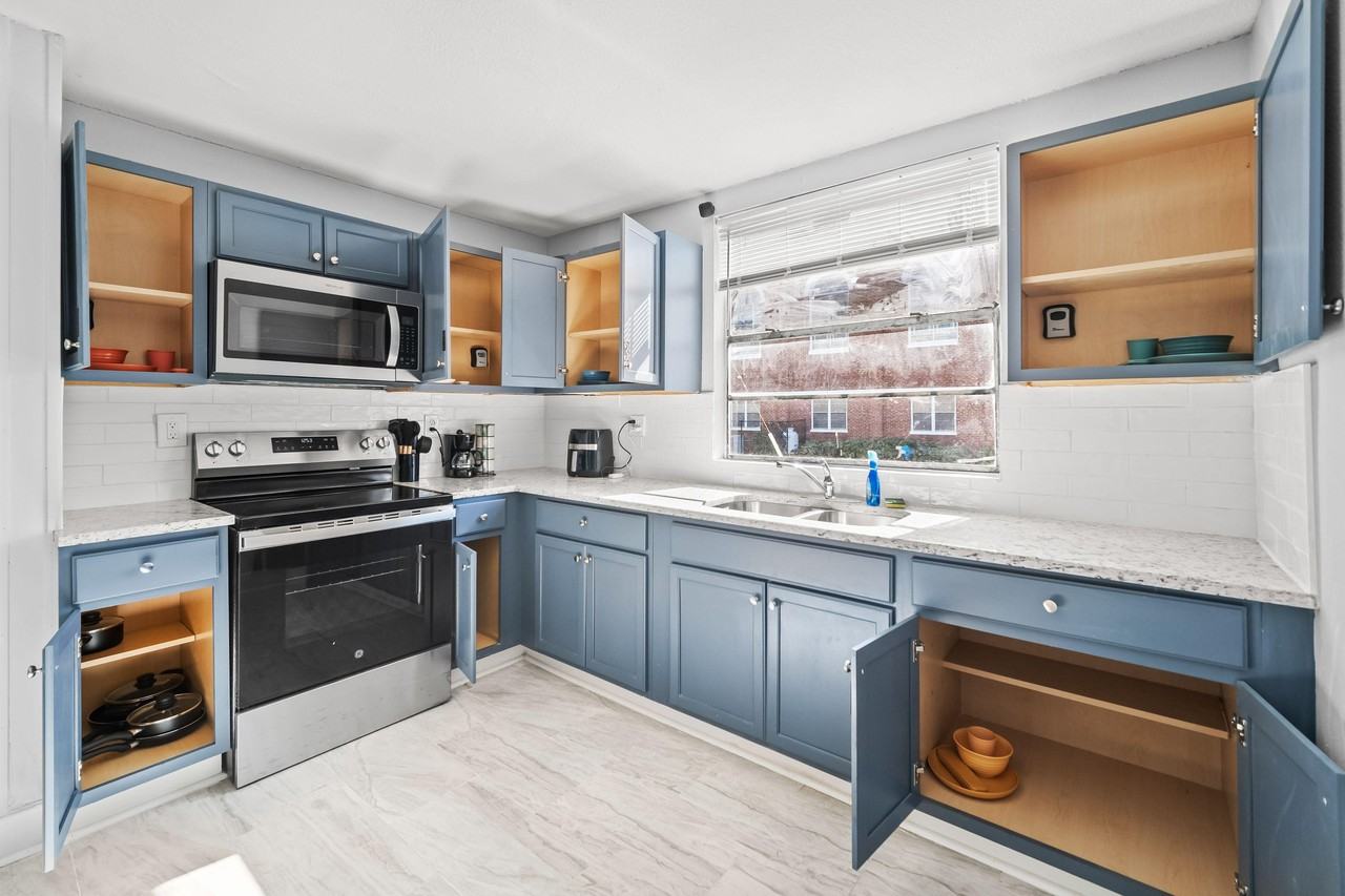 N Myrtle Ave - Photo 5 of 20