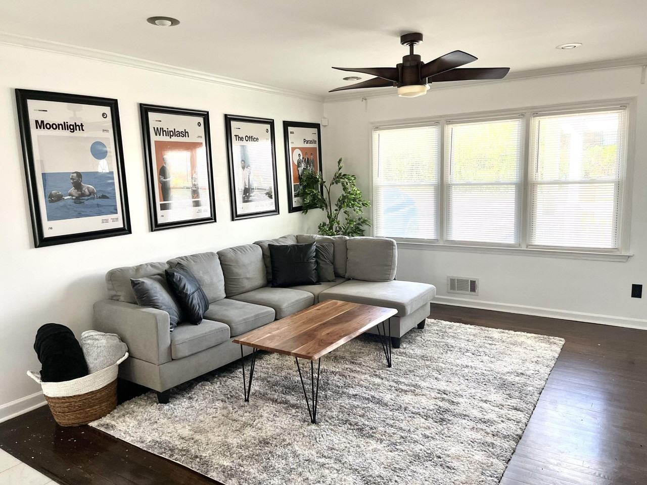 Randall Street - Photo 4 of 11