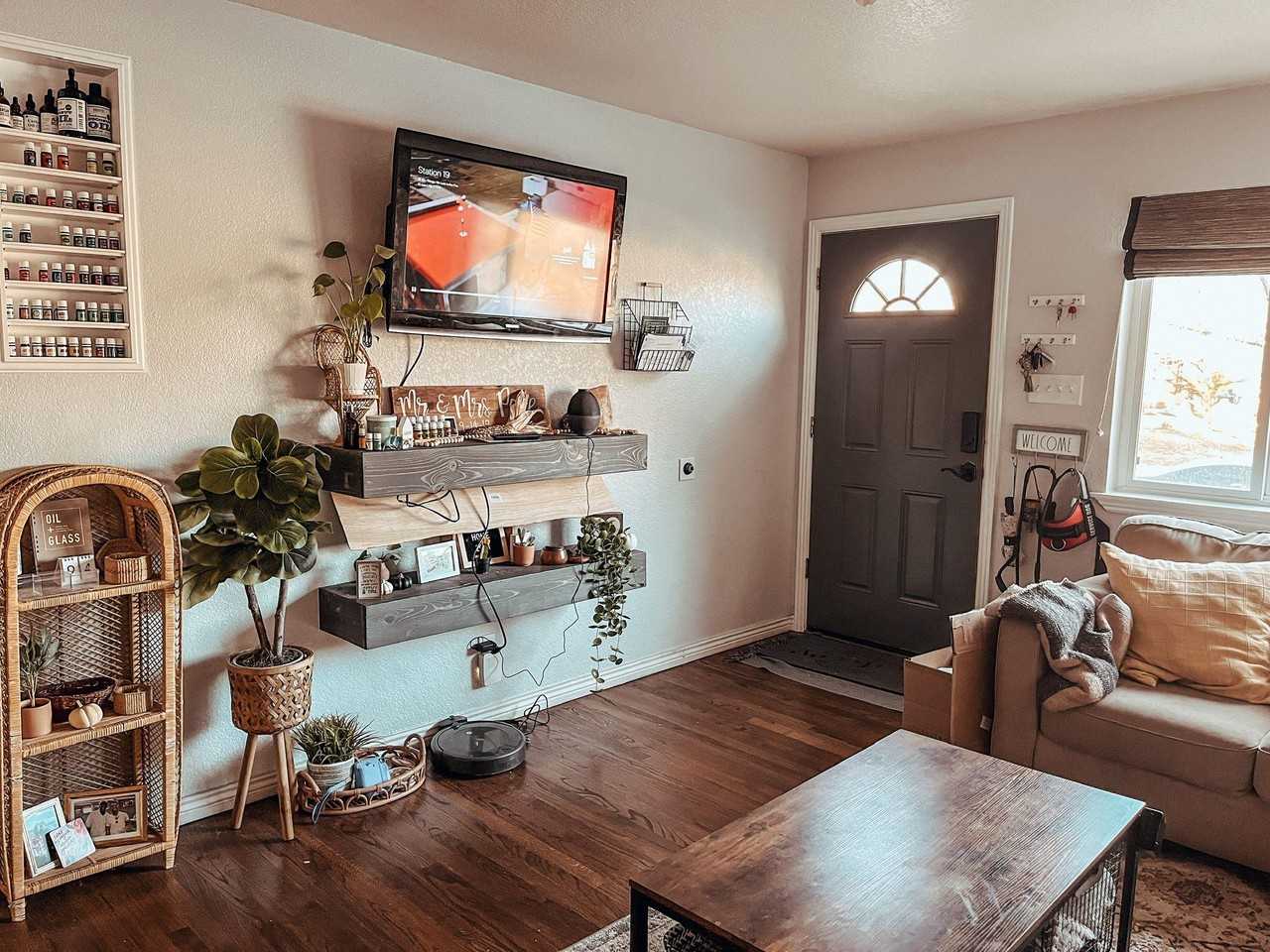 King Street - Photo 3 of 10