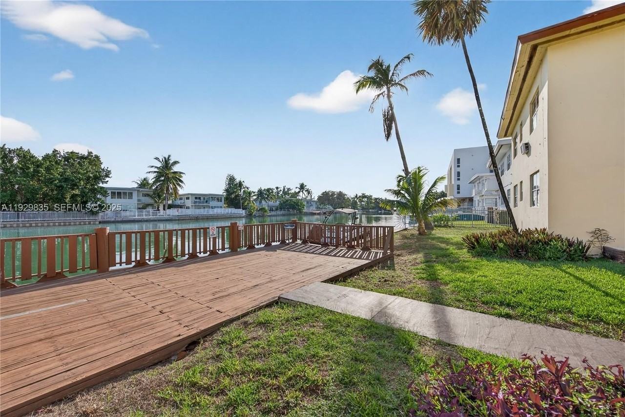 160 South Shore Drive #5 - Photo 4 of 34