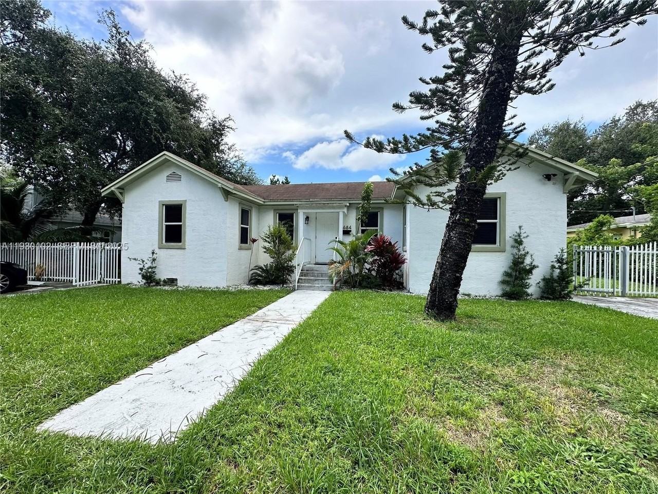 684 Northeast 83rd Terrace - Photo 2 of 17