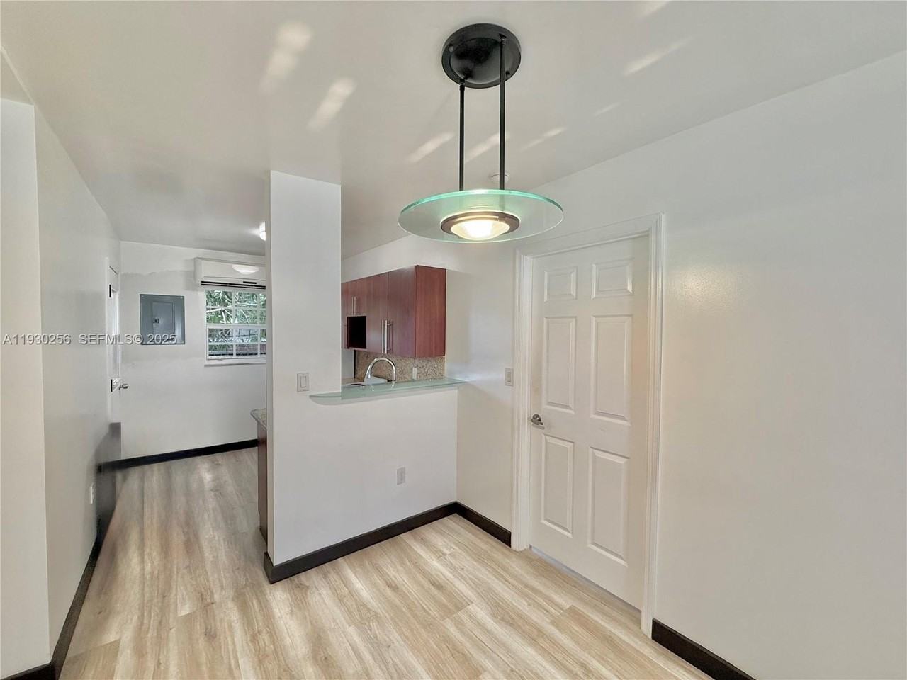 1001 Northwest 23rd Court #REAR - Photo 4 of 29