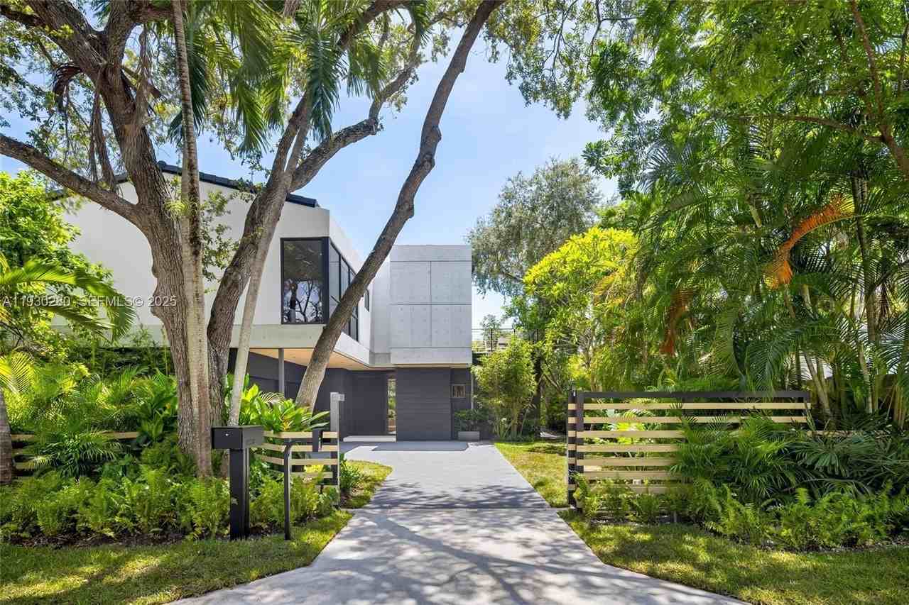 4024 Bonita Avenue #SFH - Photo 3 of 50