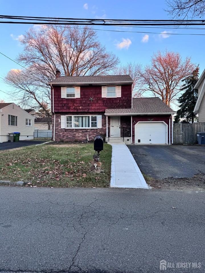 8 Montclair Avenue - Photo 2 of 15