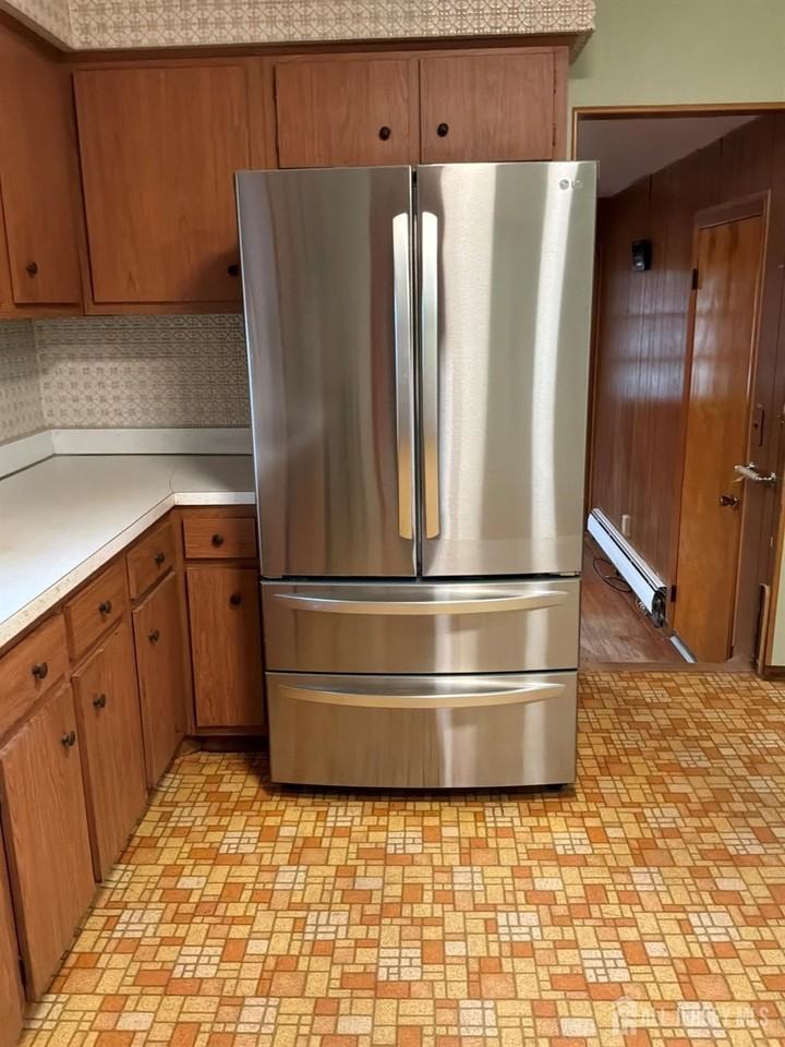 8 Montclair Avenue - Photo 6 of 15